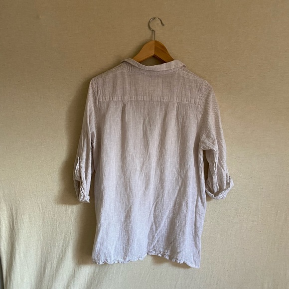 Linen striped shirt with wood buttons - Picture 2 of 5